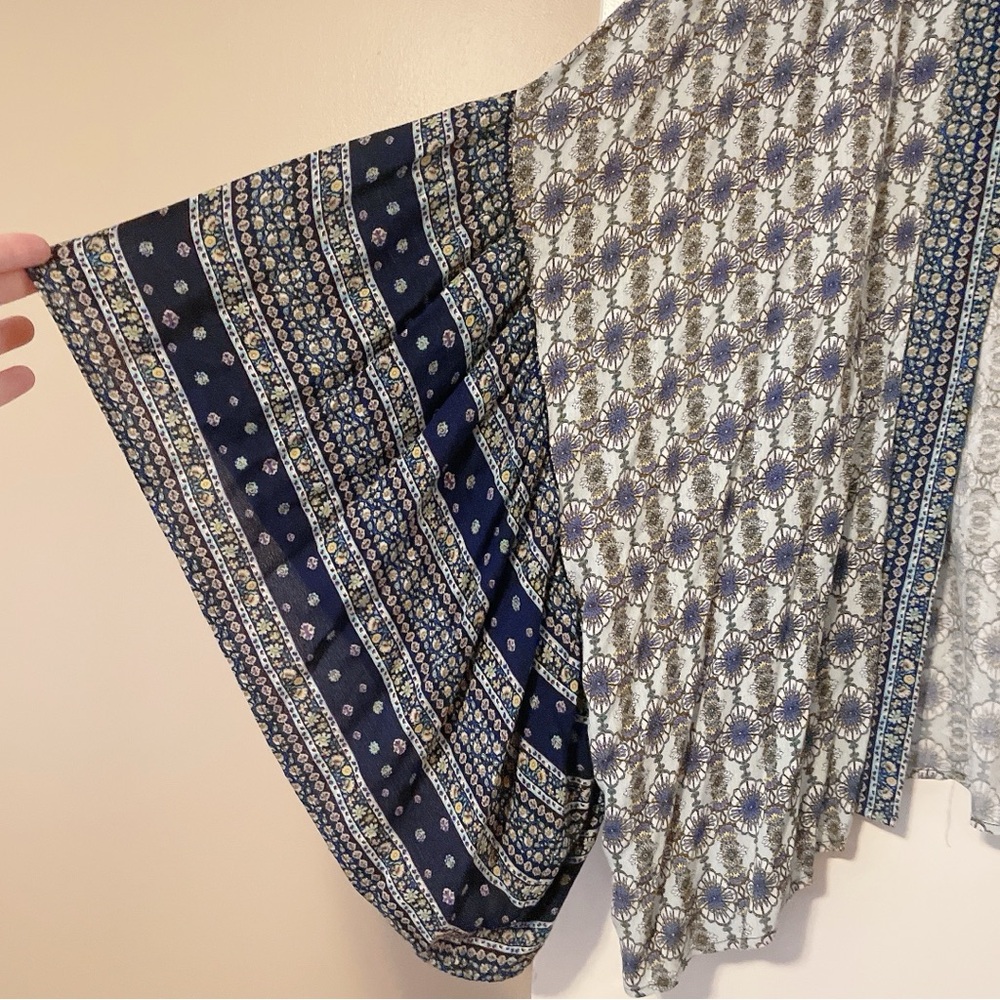 Mystree Boho Printed Open Front Kimono Cardigan - Picture 3 of 7